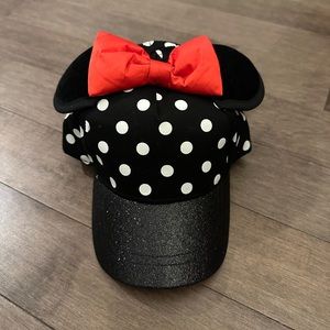 🌟Disney - Sparkle/Polka Dot Minnie Ear Hat - 2 to 4 years 🌟